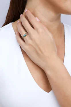 BLUE MOTHER OF PEARL MOODY MAUVE ENAMEL RING