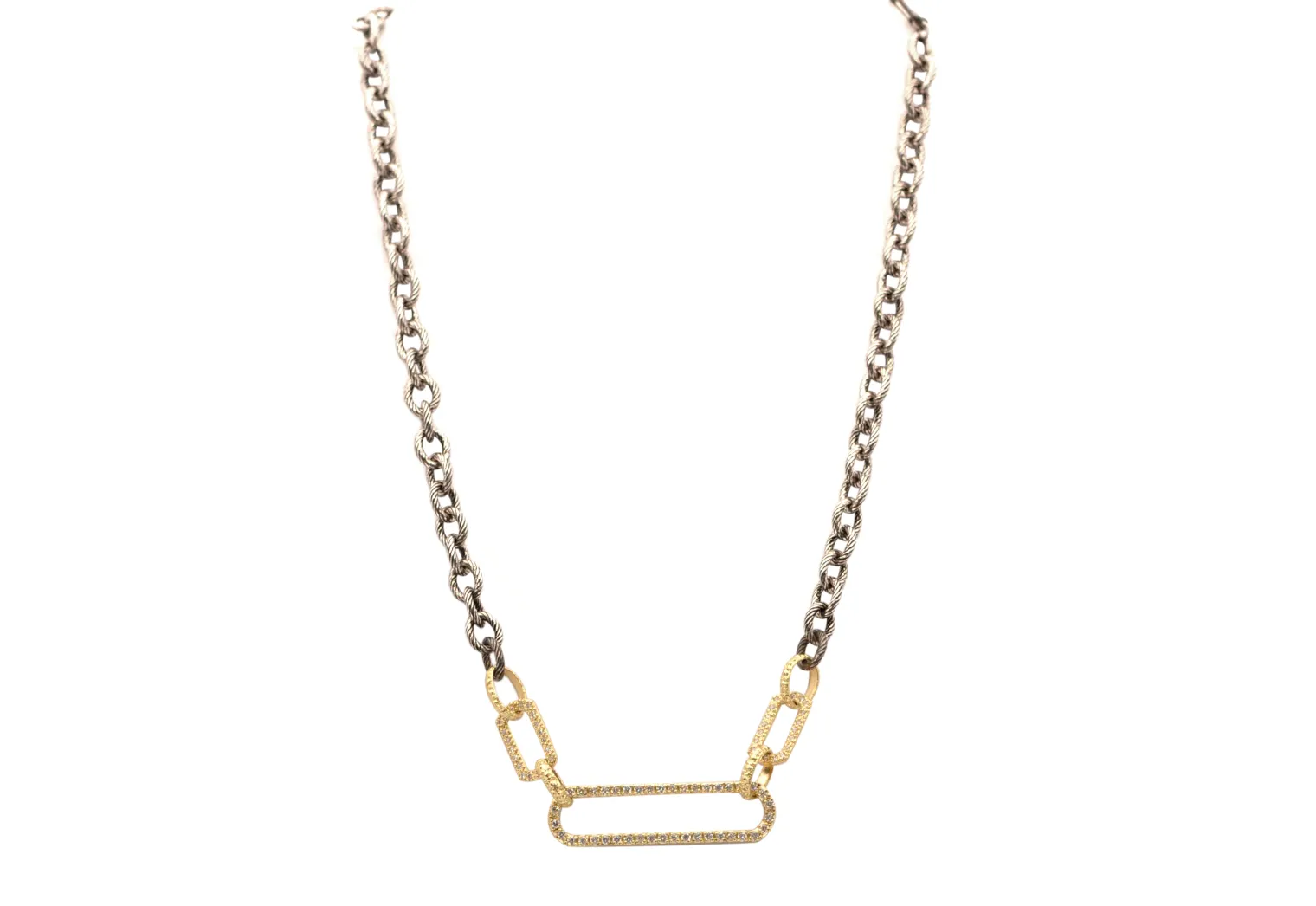 17" CHAIN LINK NECKLACE WITH PAVE PAPERCLIP