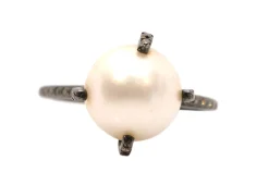 DIAMOND PAVE MIDNIGHT PEARL RING