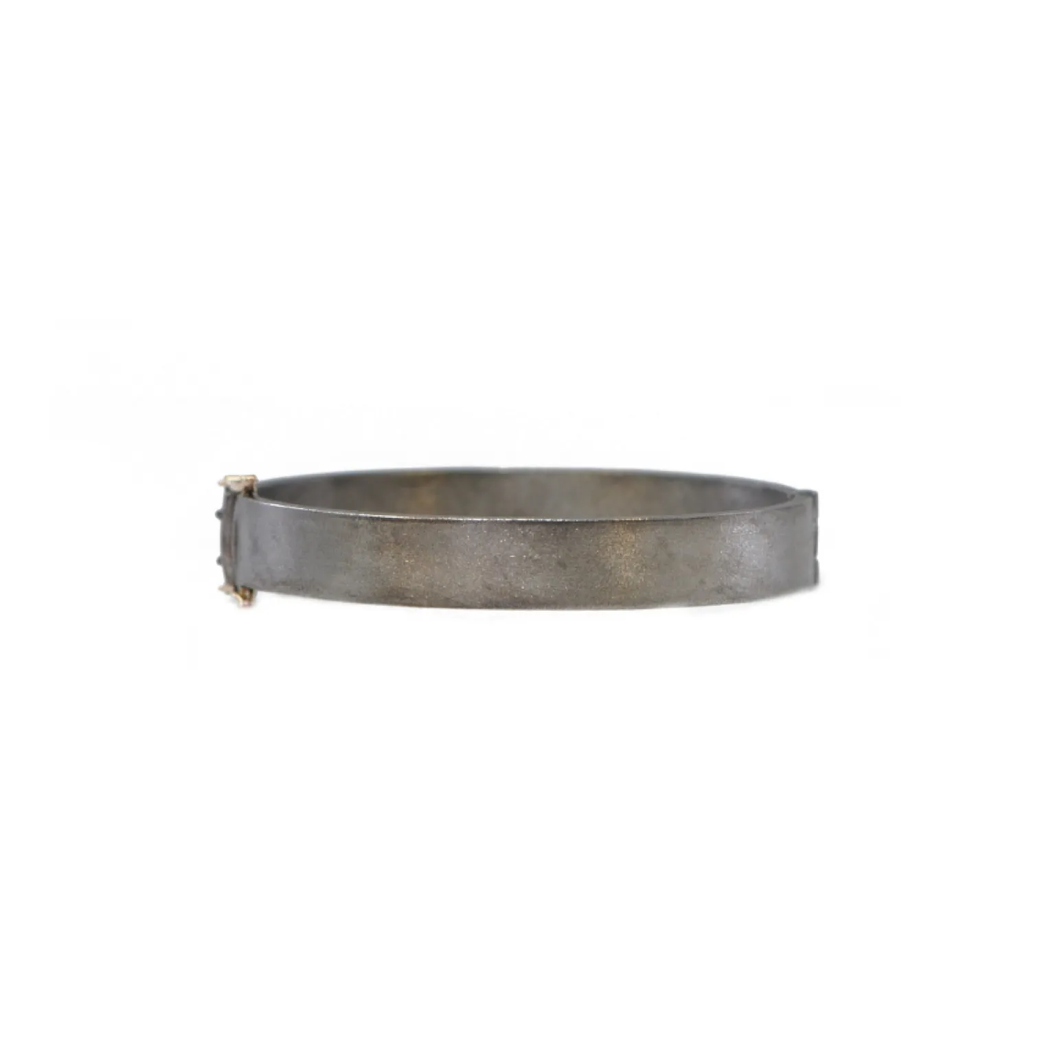 ENAMEL CRIVELLI HUGGIE BRACELET