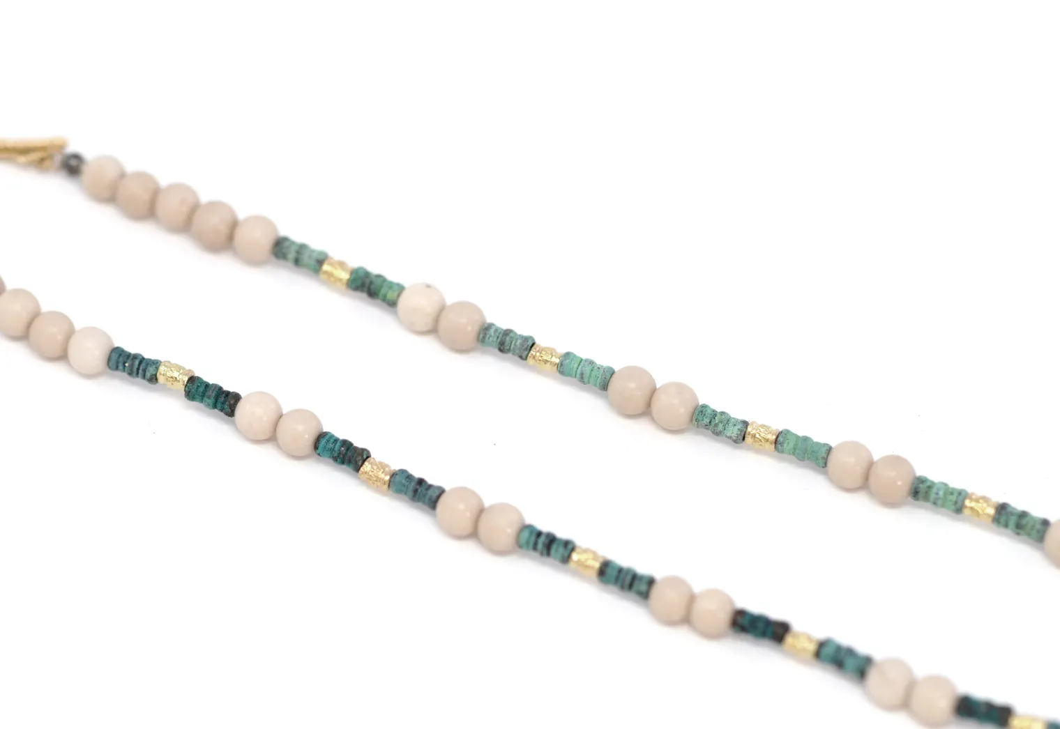 19" MULTI-BEADED NECKLACE
