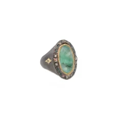 OVAL EMERALD COCKTAIL RING