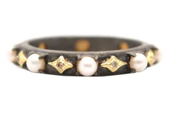 PEARL AND CRIVELLI STACK RING