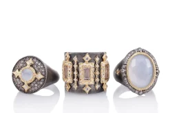TURKISH CHALCEDONY SIGNET RING