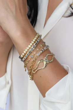WHITE DIAMOND SCROLL HUGGIE BRACELET